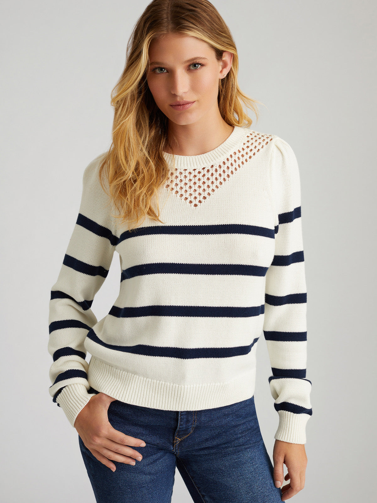 Lucy: Stripe Pullover