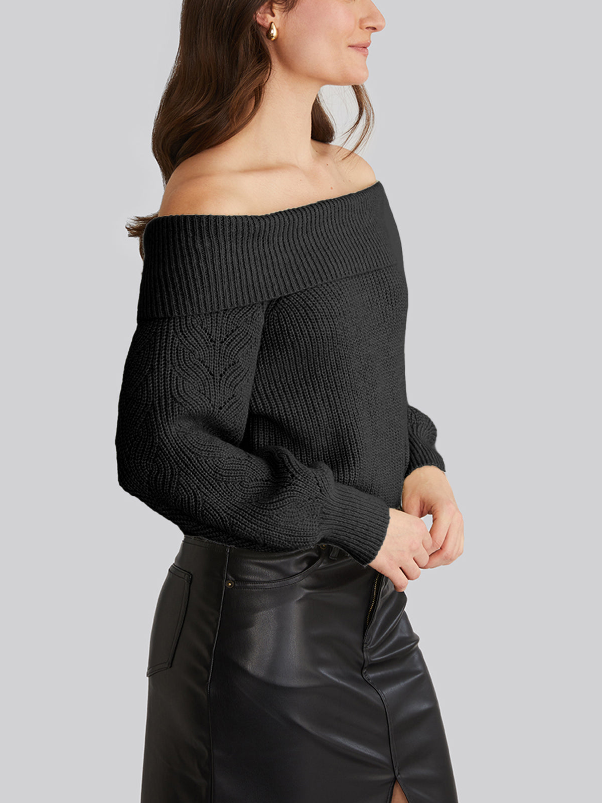 Marisa: Relaxed Off Shoulder Pullover